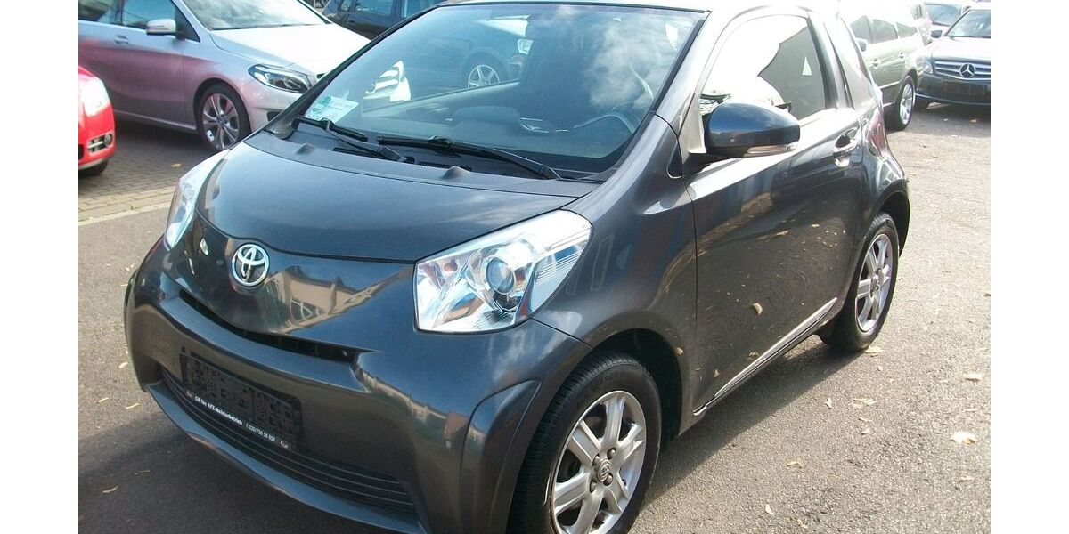 Toyota IQ 169.500 km 4.900 € Berlin 12347