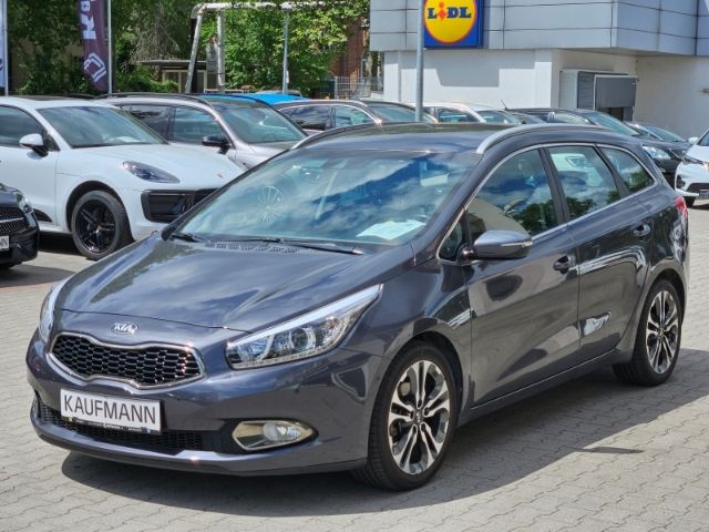 Kia ceed Sportswagon 136.542 km 8.890 &euro; Berlin 12247