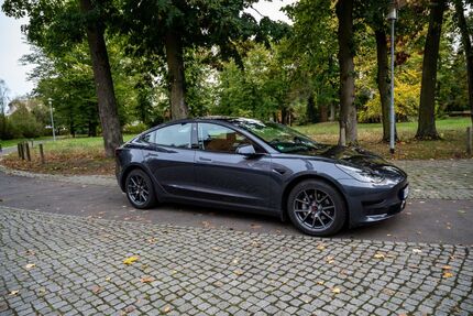 Tesla Model 3 68.000 km 22.999 &euro; Potsdam 14469