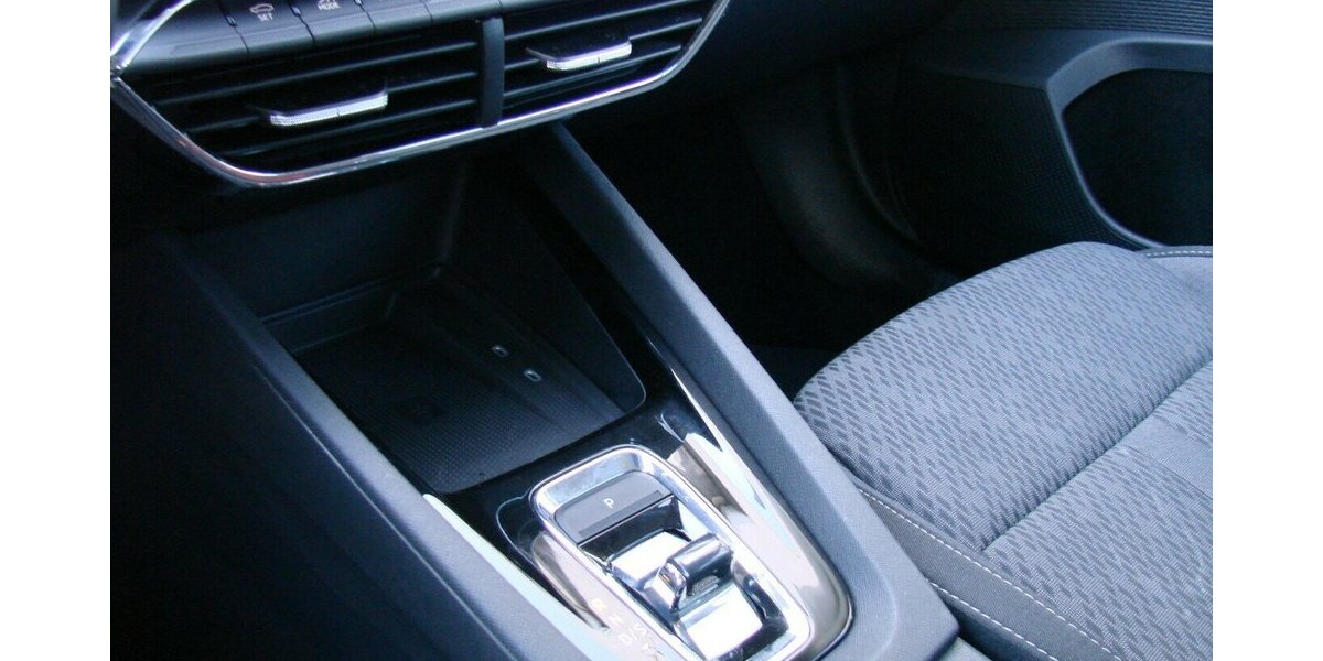 Skoda Octavia 2.0TDI Style ACC Columbus HeadUp AHK 48.103 km 26.980 &euro; Falkensee 14612