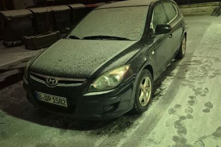 Hyundai i30 190.000 km 3.650 &euro; Berlin 12157