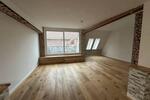 Dachgeschoßwohnung Berlin Mitte - 3 Zimmer, 108 m&sup2;, 2.209&euro; | Angebot:25448414