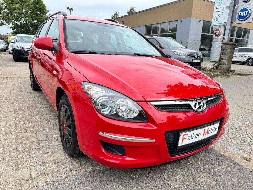 i30