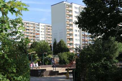 Wohnung Berlin Marzahn - 1 Zimmer, 32 m&sup2;, 287&euro; | Angebot:27726125