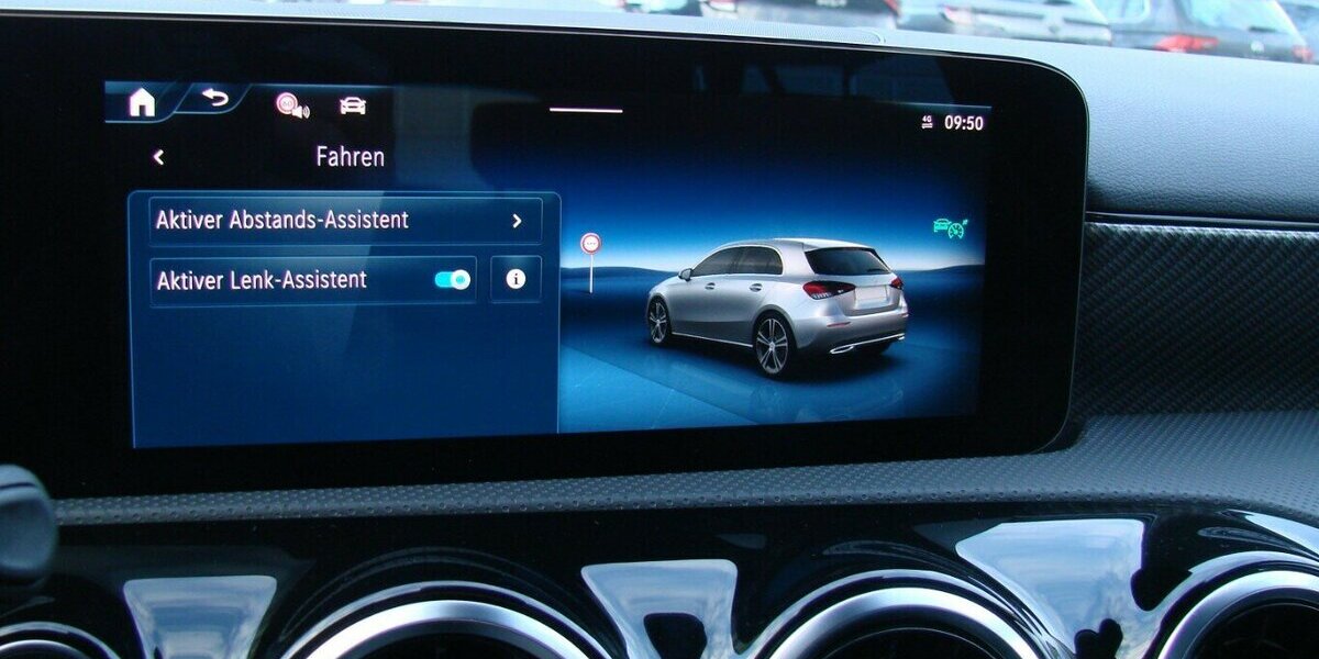 Mercedes-Benz A 200 d Urban Progressive DISTRONIC Pro LED Kamera 6.381 km 29.780 &euro; Falkensee 14612