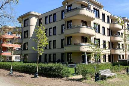Wohnung Potsdam Babelsberg - 3 Zimmer, 90 m&sup2;, 2.220&euro; | Angebot:26387315
