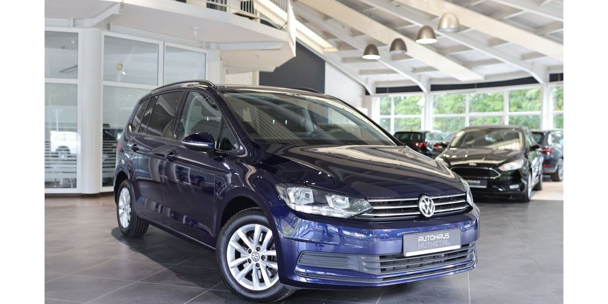VW Touran 149.867 km 14.450 &euro; Nuthetal 14558