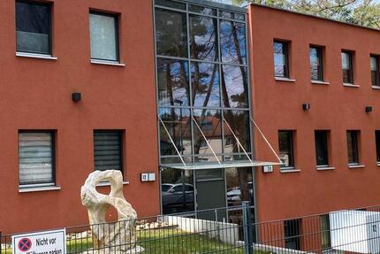 geräumige moderne Mietwohnung mit Balkon in Wald- und Seenähe 3 zimmer