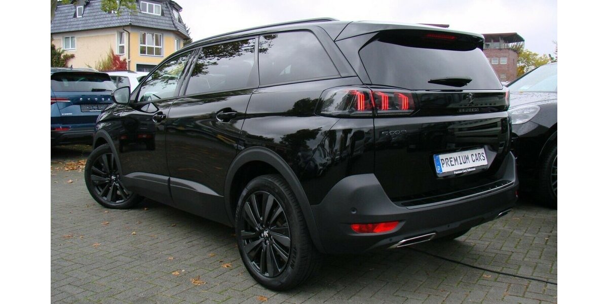 Peugeot 5008 1.2 PureTech 130, GT-Line Leder ACC Navi Pano 30.873 km 29.980 € Falkensee 14612