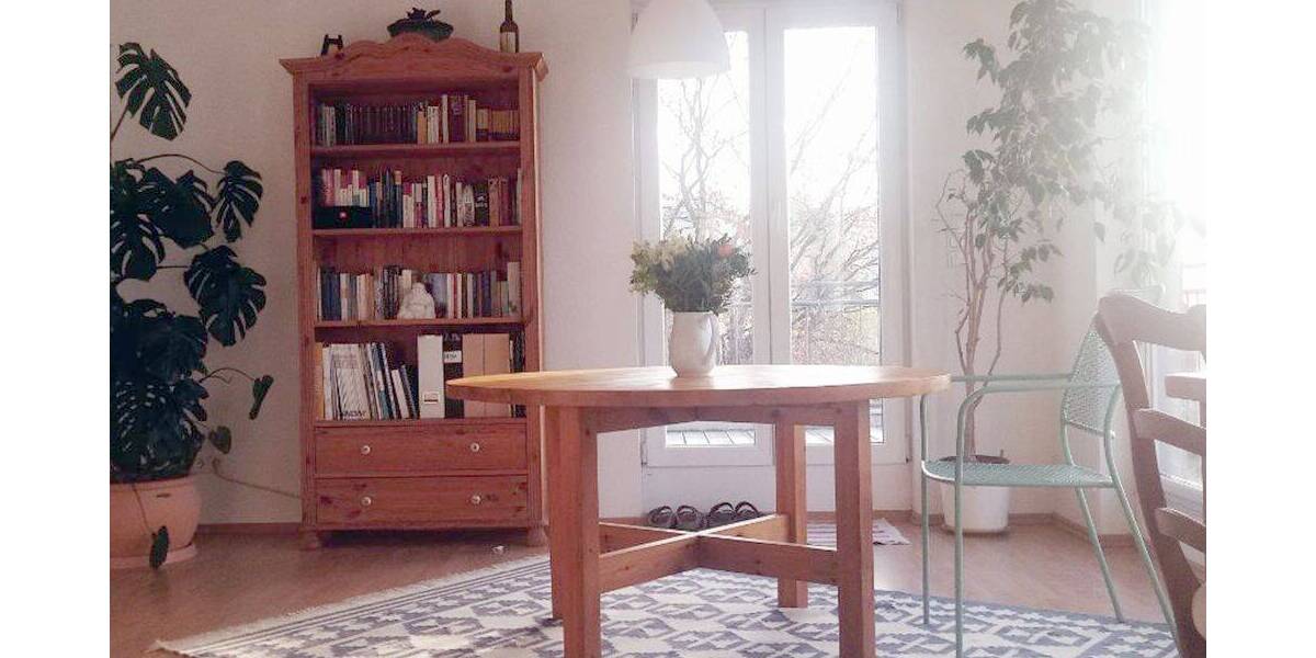 * PREIS REDUZIERT * Eigentumswohnung im Dachgeschoss - vermietet - Traumlage am See - Nähe Potsdam 2 zimmer