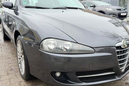Alfa Romeo 147 114.000 km 3.000 &euro; Berlin 13127