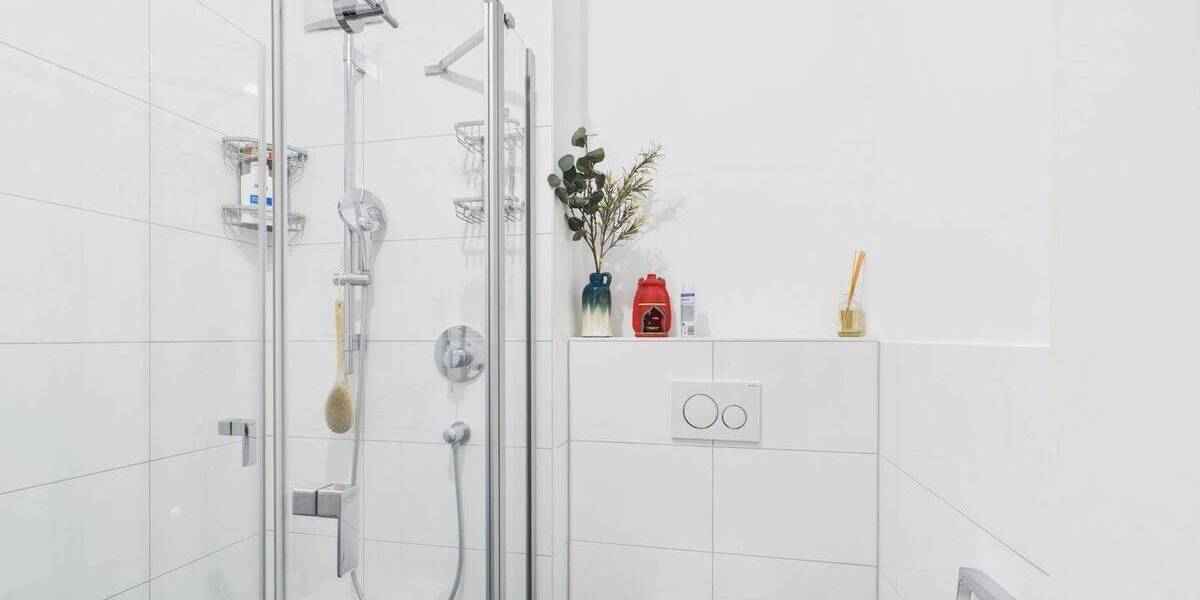 Etagenwohnung Berlin Marienfelde - 3 Zimmer, 93 m&sup2;, 2.200&euro; | Angebot:26684242
