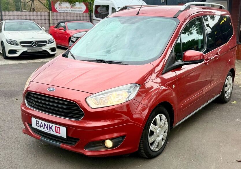 Ford Tourneo Courier 140.500 km 7.699 € Ludwigsfelde 14974