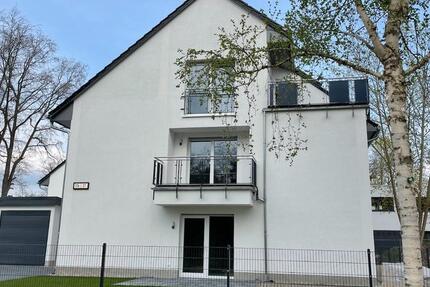 Moderne 2-Zimmer-Erdgeschosswohnung mit Terrasse in ruhiger Lage zimmer