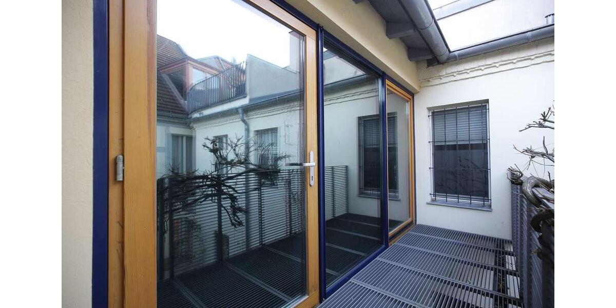 Hell und modern, Remise in der Innenstadt 2 zimmer