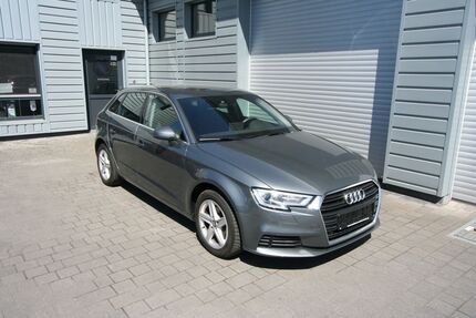 Audi A3 54.220 km 15.290 &euro; Berlin 13051