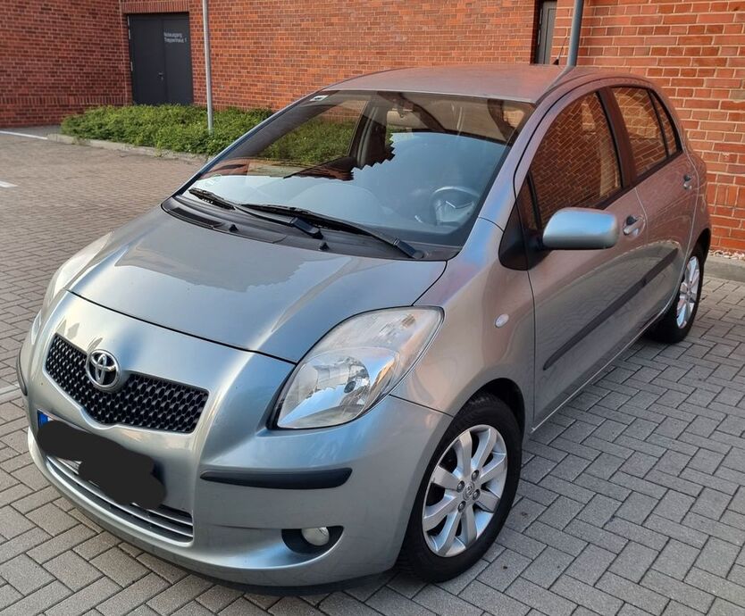 Yaris