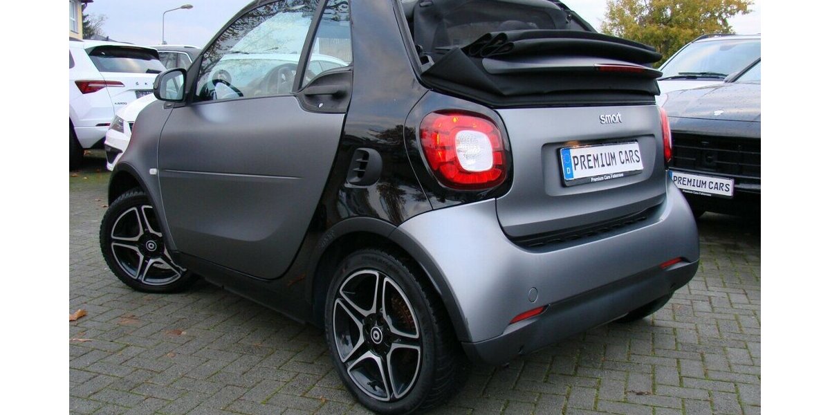 Smart Cabrio Prime LED Leder JBL Spurhalteassistent 93.124 km 13.980 &euro; Falkensee 14612