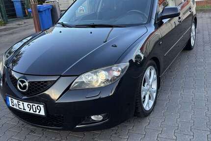 Mazda 3 214.525 km 3.500 € Berlin 10963