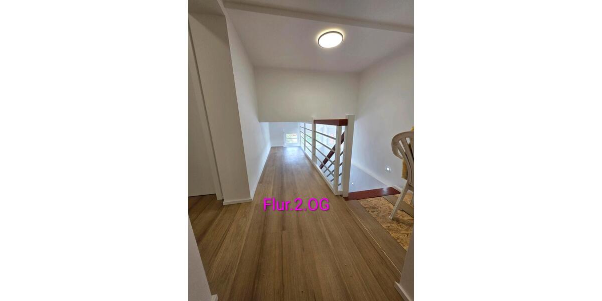 Doppelhaushälfte Berlin Spandau - 7 Zimmer, 145 m&sup2;, 3.150&euro; | Angebot:27635599