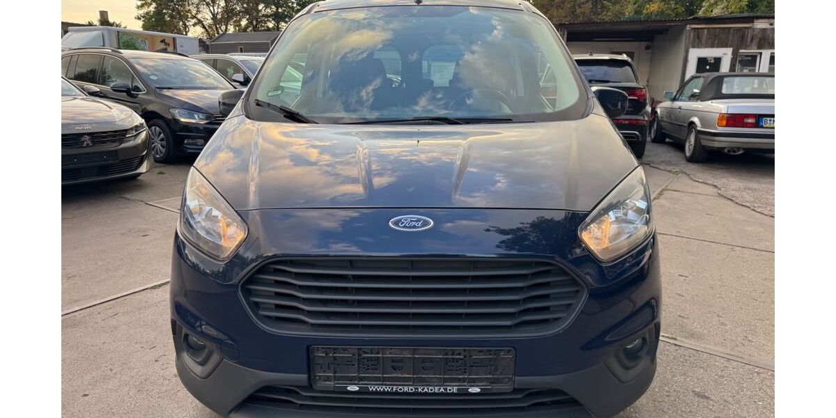 Ford Transit 89.231 km 4.990 &euro; berlin 10829