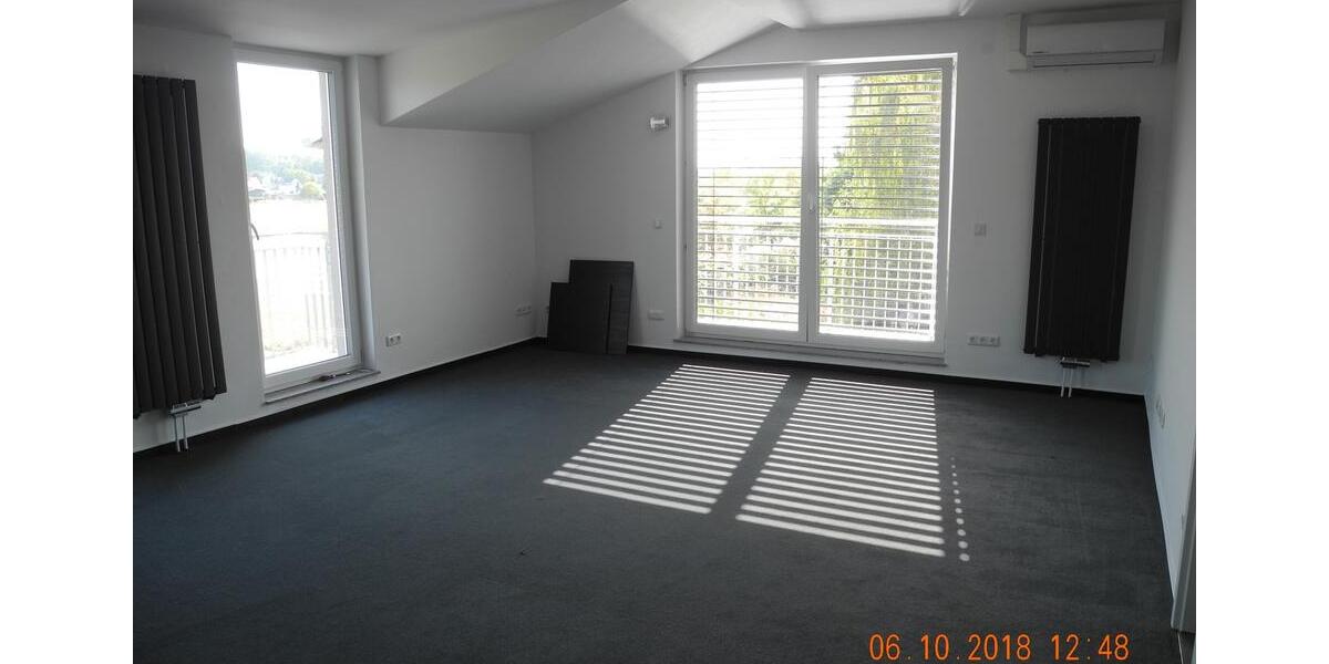 Dachgeschoßwohnung Teltow - 2 Zimmer, 86 m&sup2;, 1.230&euro; | Angebot:26096145