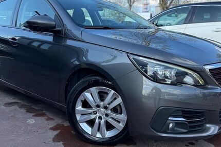 Hyundai i30 149.000 km 11.990 &euro; berlin 12681