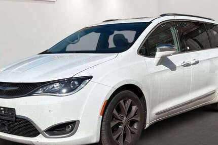 Chrysler Pacifica 133.097 km 14.999 &euro; Berlin 12681