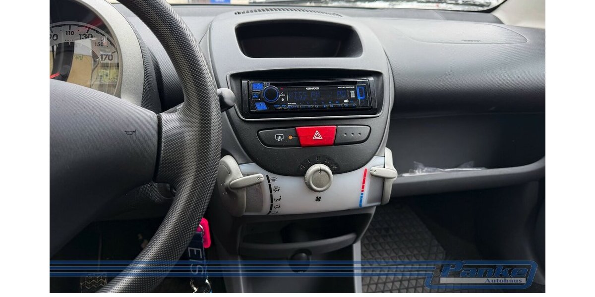 Peugeot 107 Filou 1.0*Radio/CD*USB*Isofix*4trg*Allwetter 140.497 km 2.990 &euro; Berlin 13187