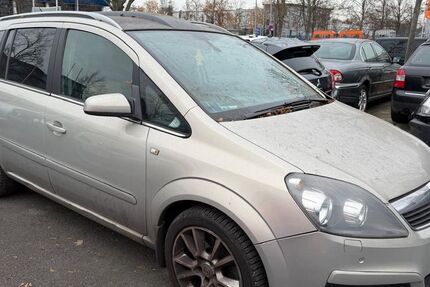 Opel Zafira 175.000 km 1.500 &euro; berlin 12681