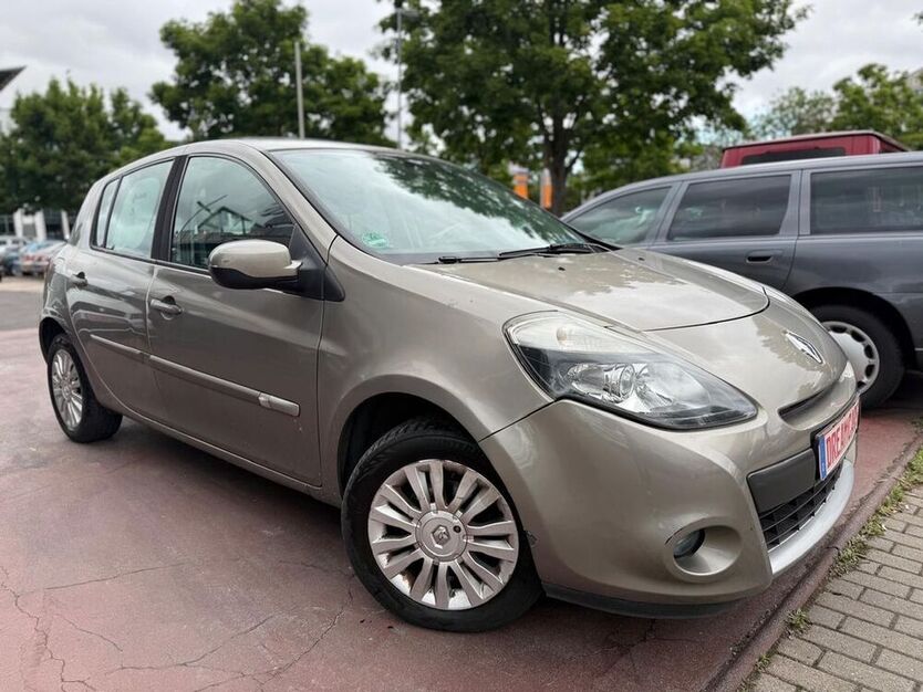 Clio