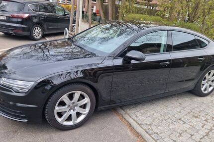 Audi A7 129.000 km 22.900 &euro; Berlin 12107
