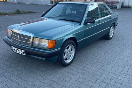 Mercedes-Benz 190 293.636 km 7.990 € Berlin 13409