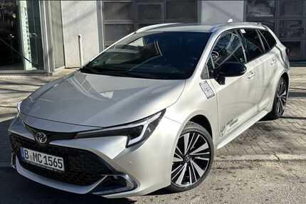 Toyota Corolla 6.000 km 38.890 &euro; Berlin 13403