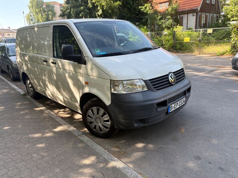 VW T5 Transporter 163.500 km 4.900 € Berlin 12277