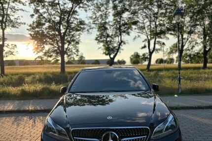 Mercedes E 220