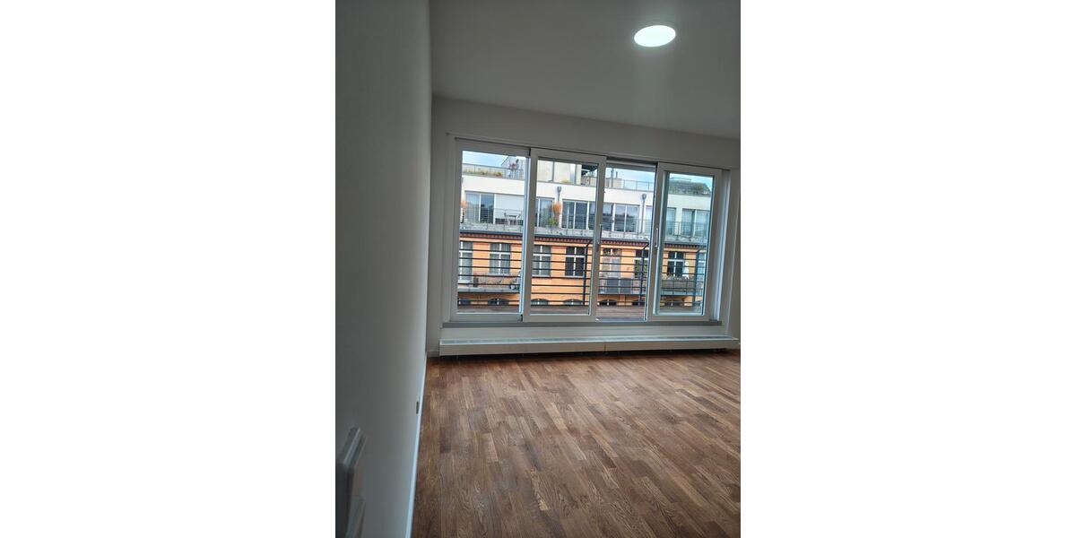 Dachgeschoßwohnung Berlin Friedrichshain-Kreuzberg - 2 Zimmer, 84 m&sup2;, 610.000&euro; | Angebot:27723477