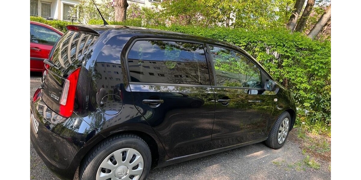 Skoda Citigo 30.460 km 6.250 € Berlin 10178