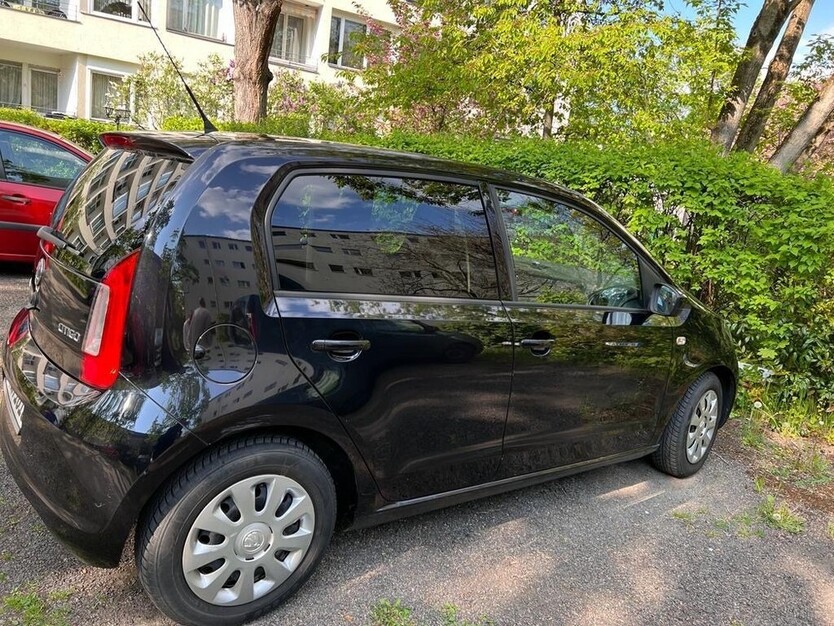 Skoda Citigo 30.460 km 6.250 € Berlin 10178