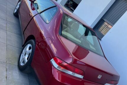 Honda Prelude 110.227 km 12.000 &euro; Potsdam 14467