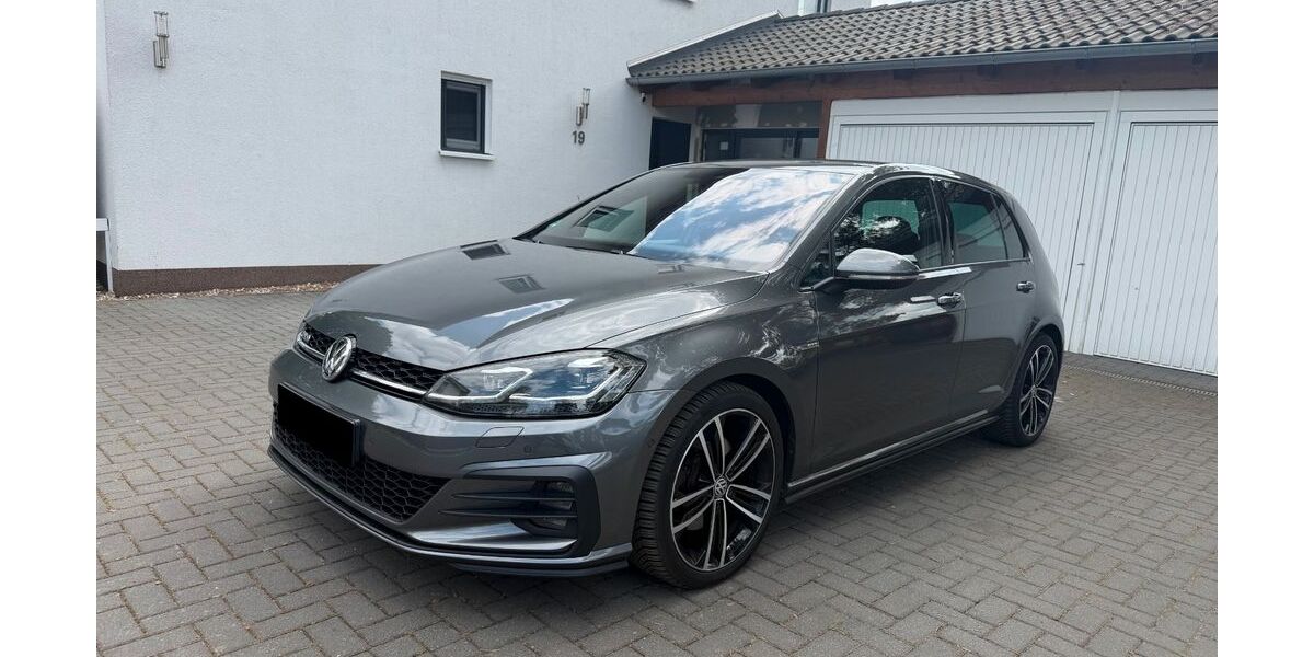 VW Golf 190.000 km 14.900 &euro; Blankenfelde-Mahlow (bei Berlin) 15831