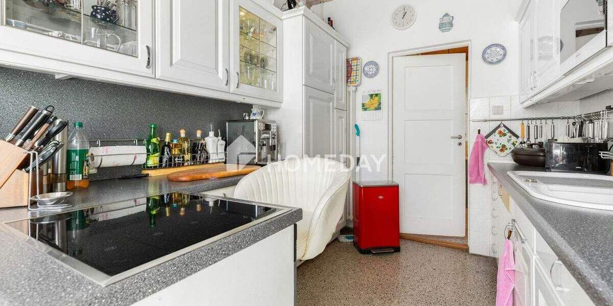 Attraktive DHH mit Pool, Terrasse, Garage & Gartenidyll in Babelsberg Nord - Verkauf mit Rückmiete 3 zimmer
