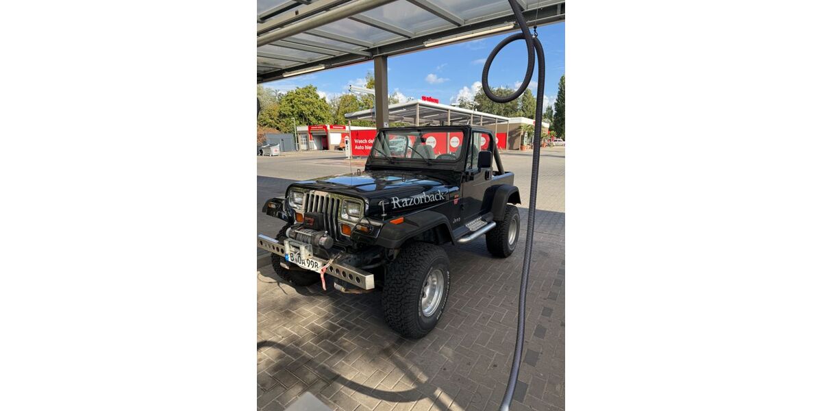 Jeep Wrangler 106.000 km 22.997 € Berlin 10559