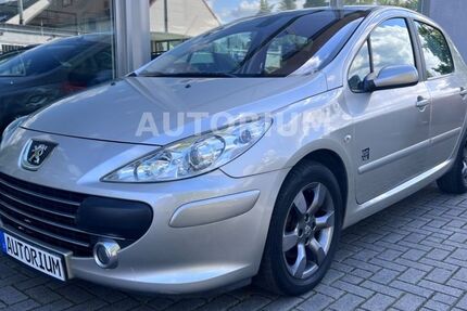 Peugeot 307 117.000 km 4.999 € Berlin 13127
