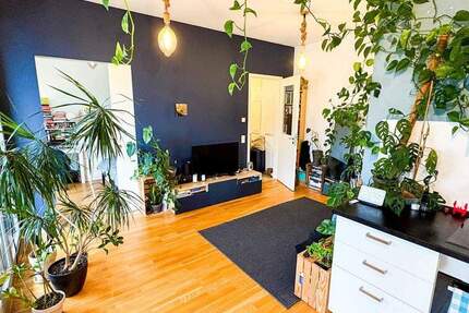 Diese Zwei-Zimmerwohnung in bester Lage erwartet Sie samt Einbauküche und Balkon !! unbefristet !! 2 zimmer