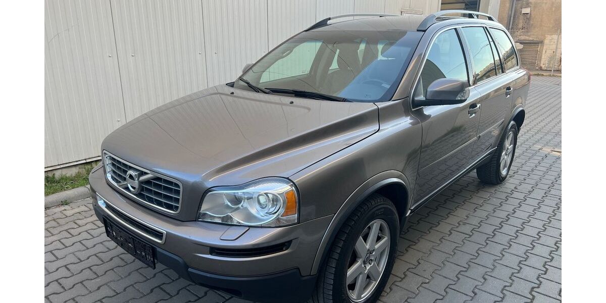 Volvo XC90 151.000 km 10.999 &euro; berlin 12305