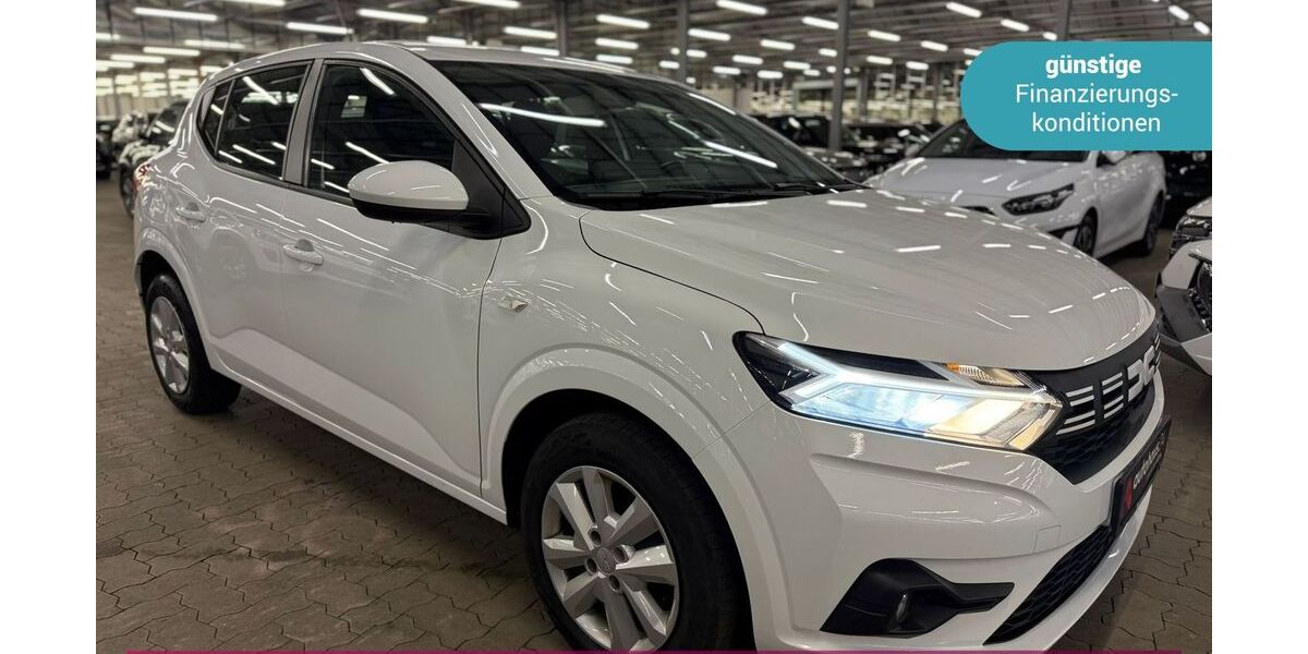 Dacia Sandero 27.836 km 12.490 &euro; Ludwigsfelde (bei Berlin) 14974