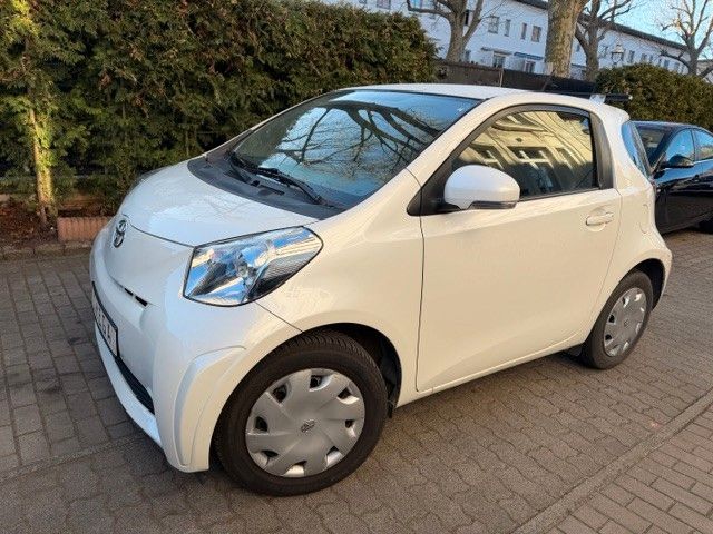 Toyota IQ 74.783 km 2.950 &euro; Berlin 13407