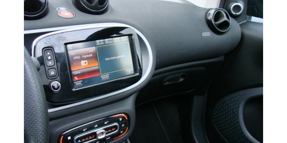 Smart Cabrio Prime LED Leder JBL Spurhalteassistent 93.124 km 13.980 &euro; Falkensee 14612