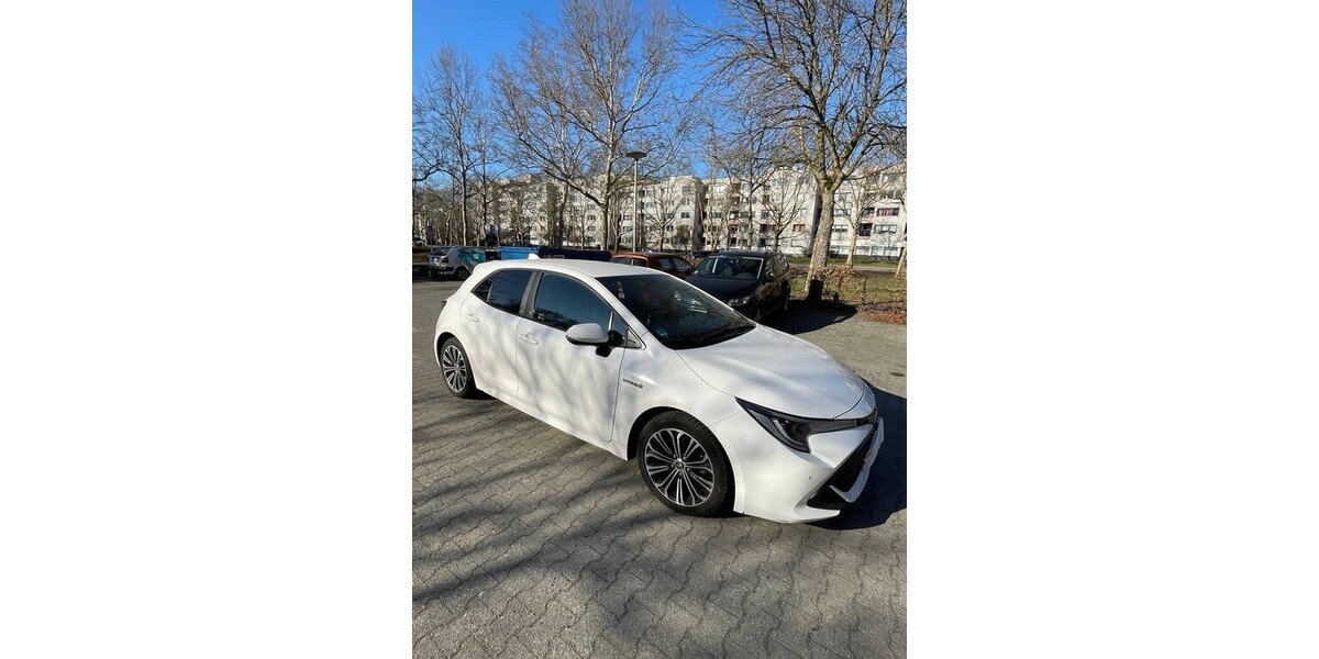 Toyota Corolla 38.500 km 20.500 € Berlin 10178